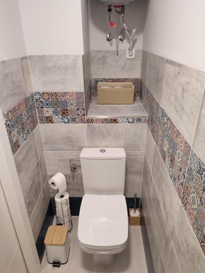 Estudio Madrid Norte 2 Buitenkant foto